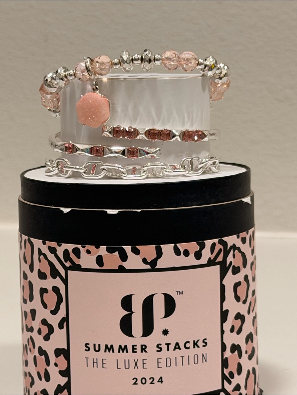 Bomb Party NWT! “It’s All in The Details”